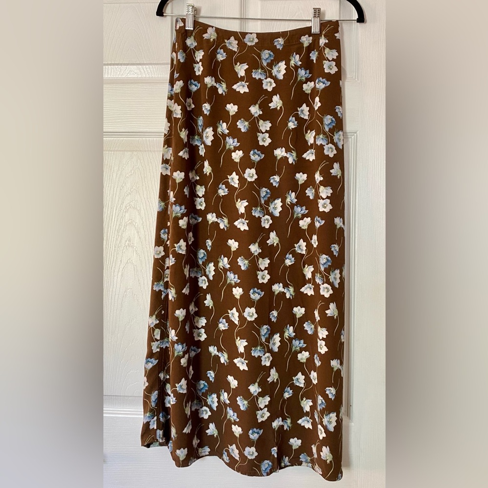 Darling Vintage Floral Skirt